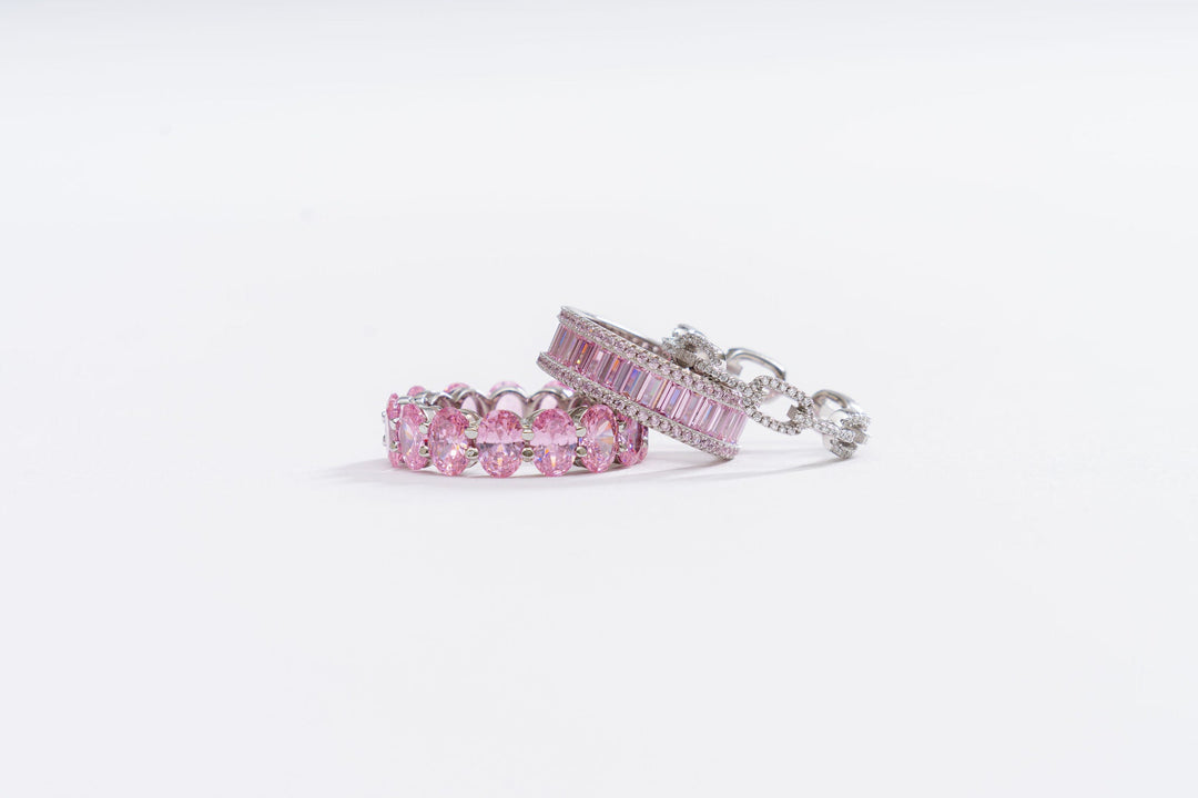 Chain Ring - Pinkaholics Anonymous